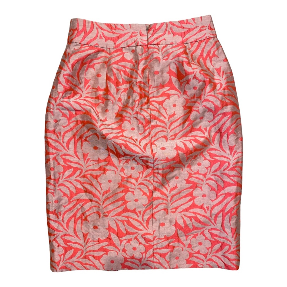 J.Crew Knee-Length Pink Floral Skirt with Side Leg Slit
Size 0